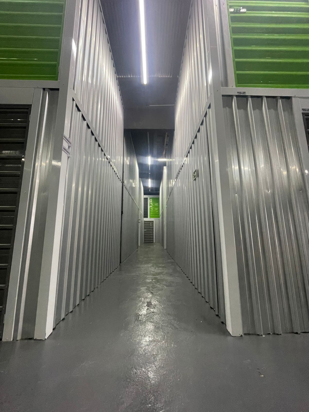 Boxes individuais e seguros - Hangar Storage